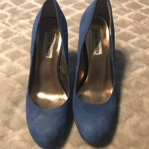 Steve Madden blue suede heels